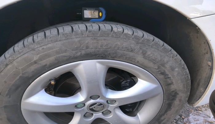 2014 Skoda Rapid ELEGANCE 1.6 TDI CR MT, Diesel, Manual, 2,91,235 km, tyre