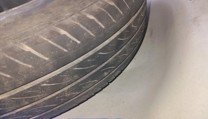 2018 Honda Amaze 1.2L I-VTEC S, Petrol, Manual, 1,11,912 km, tyre