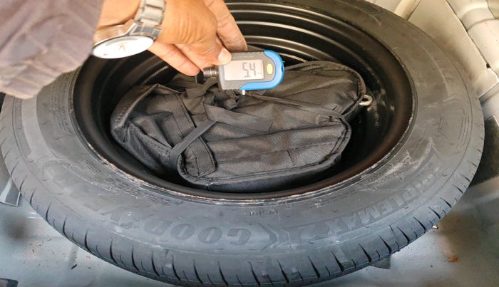 2024 Tata NEXON CREATIVE + 1.2 PETROL, Petrol, Manual, 6,372 km, tyre