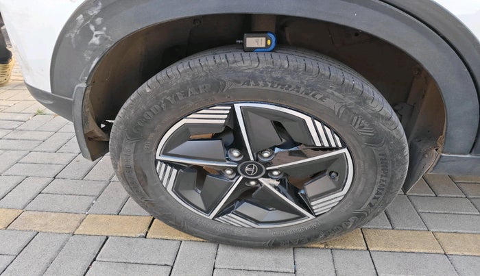 2024 Tata NEXON CREATIVE + 1.2 PETROL, Petrol, Manual, 6,372 km, tyre