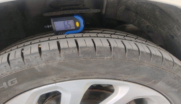 2023 Maruti Baleno ZETA 1.2 AGS, Petrol, Automatic, 2,199 km, tyre