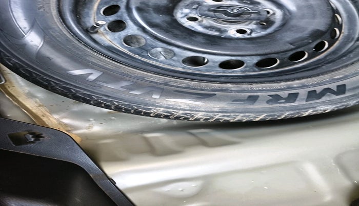 2016 Maruti Baleno DELTA PETROL 1.2, Petrol, Manual, 25,024 km, tyre