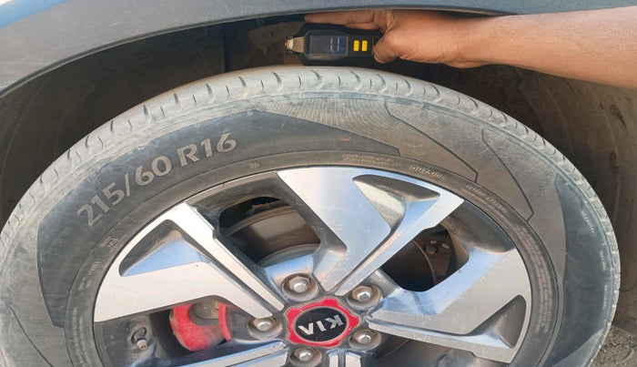 2020 KIA SONET GTX PLUS 1.5, Diesel, Manual, 1,24,139 km, tyre