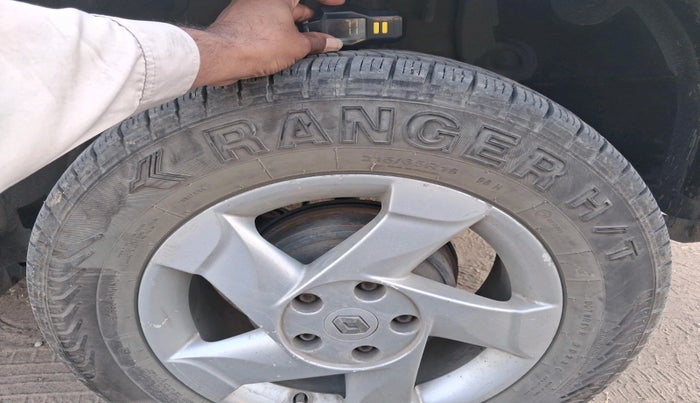 2015 Renault Duster 85 PS RXL DIESEL, Diesel, Manual, 1,76,165 km, tyre