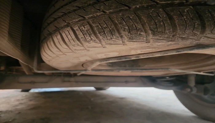 2018 Renault Duster 85 PS RXS MT DIESEL, Diesel, Manual, 1,05,890 km, tyre