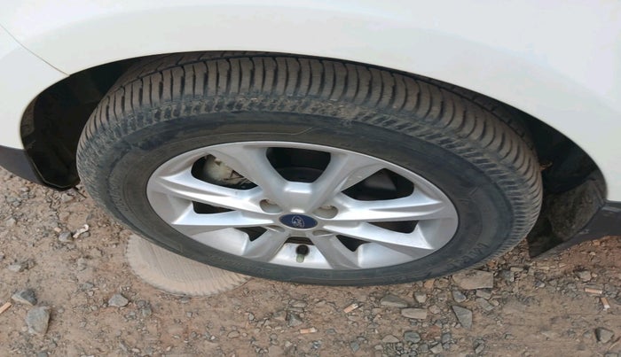 2020 Ford Ecosport TITANIUM 1.5L DIESEL, Diesel, Manual, 27,100 km, tyre