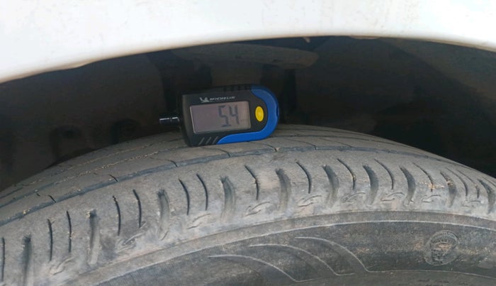 2014 Ford Ecosport TITANIUM 1.5L PETROL AT, Petrol, Automatic, 97,097 km, tyre