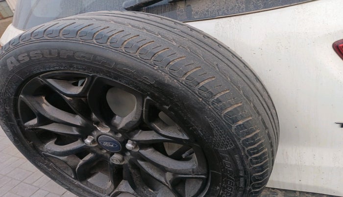 2014 Ford Ecosport TITANIUM 1.5L PETROL AT, Petrol, Automatic, 97,097 km, tyre