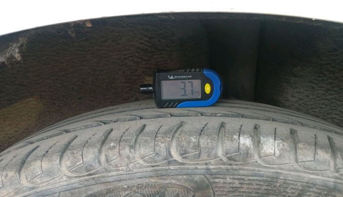 2014 Ford Ecosport TITANIUM 1.5L PETROL AT, Petrol, Automatic, 97,097 km, tyre