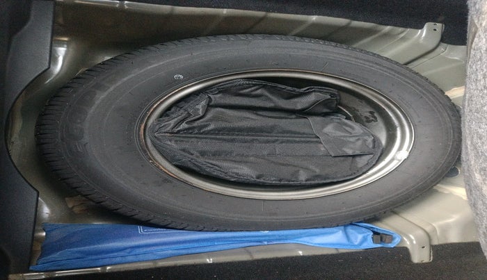 2023 Tata ALTROZ XM PLUS DIESEL, Diesel, Manual, 29,811 km, tyre