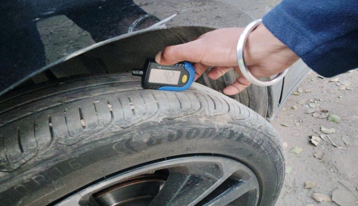 2023 Tata ALTROZ XZ PLUS PETROL DARK EDITION, Petrol, Manual, 50,512 km, tyre