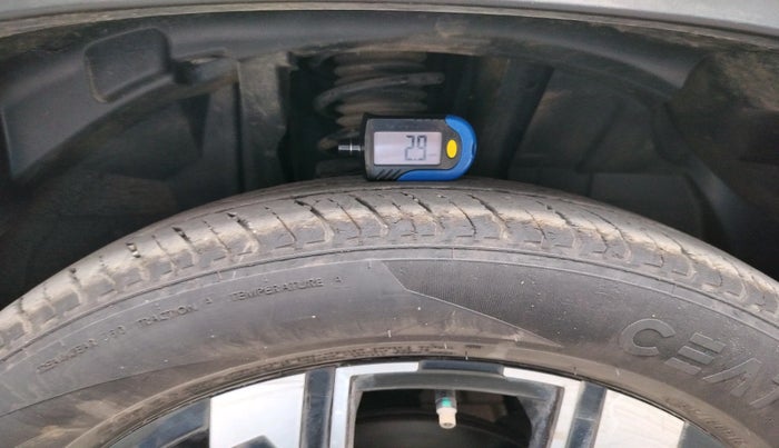 2023 Renault Kiger RXZ AMT, Petrol, Automatic, 40,955 km, tyre