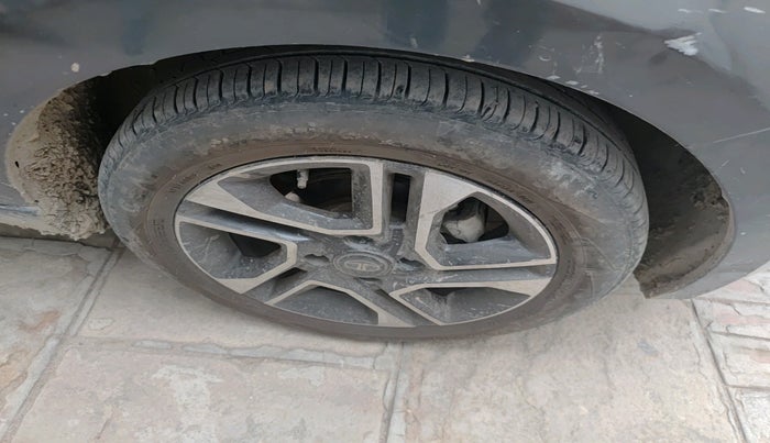 2020 Tata Tiago XZ PLUS PETROL, Petrol, Manual, 50,950 km, tyre