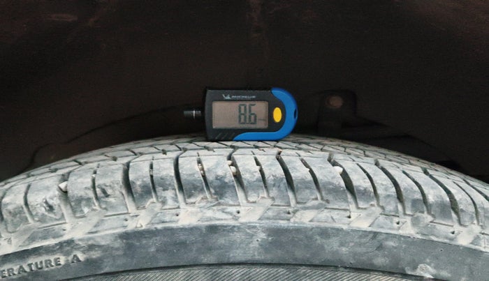 2016 Mahindra XUV500 W6, Diesel, Manual, 59,003 km, tyre