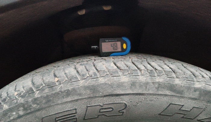 2016 Mahindra XUV500 W6, Diesel, Manual, 59,003 km, tyre