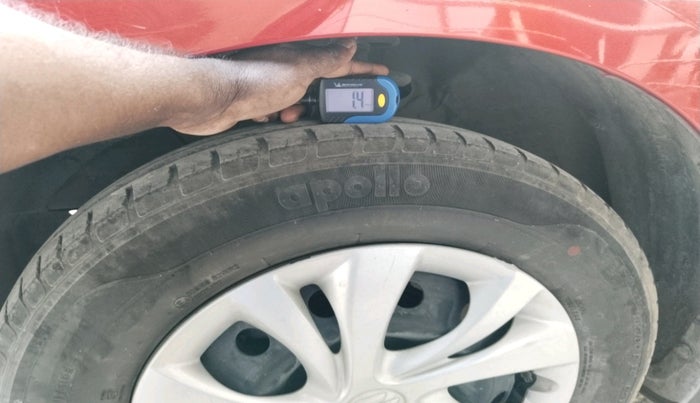 2018 Maruti Swift VXI, Petrol, Manual, 42,042 km, tyre