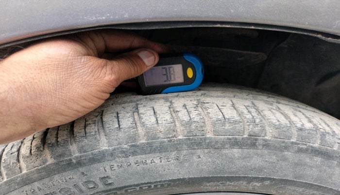 2013 Honda City 1.5L I-VTEC V MT, Petrol, Manual, 77,413 km, tyre