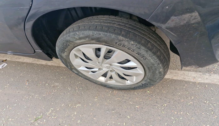 2022 Toyota Glanza S, Petrol, Manual, 78,137 km, tyre