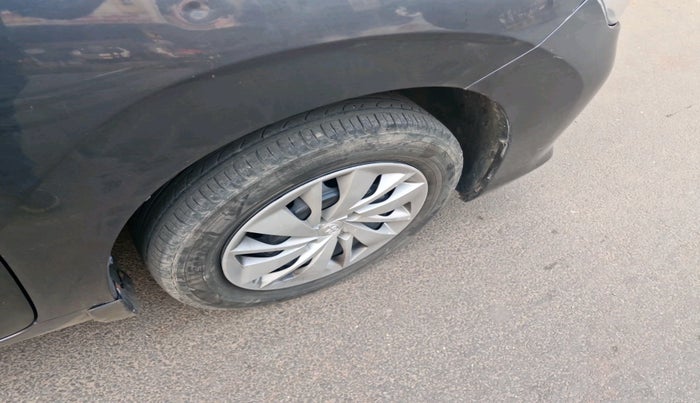 2022 Toyota Glanza S, Petrol, Manual, 78,137 km, tyre