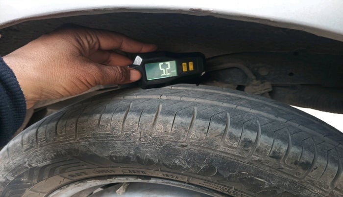 2012 Hyundai Santro Xing GL PLUS (CNG), Petrol, Manual, 1,59,834 km, tyre