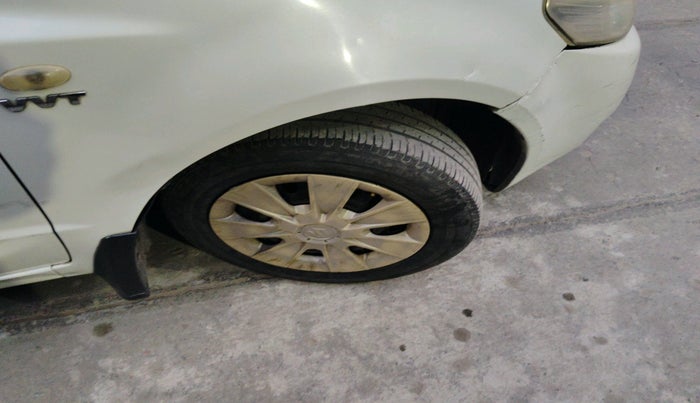 2013 Maruti SX4 VXI, Petrol, Manual, 90,288 km, tyre