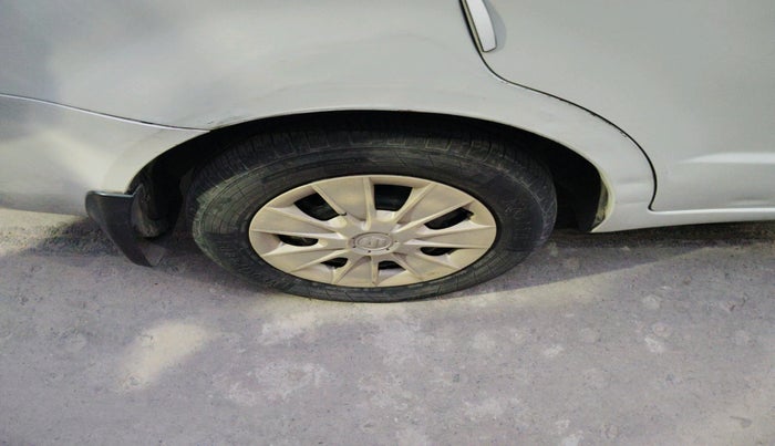 2013 Maruti SX4 VXI, Petrol, Manual, 90,288 km, tyre