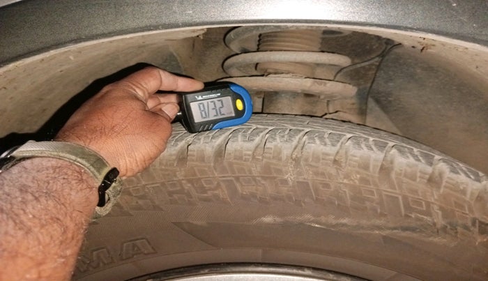 2017 Mahindra XUV500 W6, Diesel, Manual, 1,13,639 km, tyre