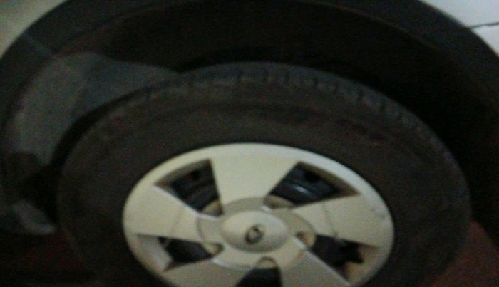 2017 Mahindra XUV500 W6, Diesel, Manual, 1,13,639 km, tyre