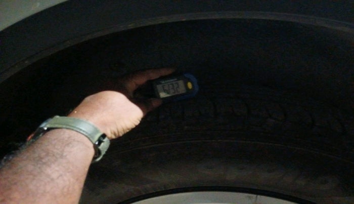 2017 Mahindra XUV500 W6, Diesel, Manual, 1,13,639 km, tyre