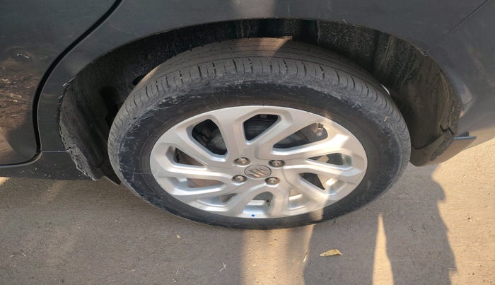 2023 Maruti Baleno  ZETA CNG 1.2L, Petrol, Manual, 1,34,789 km, tyre