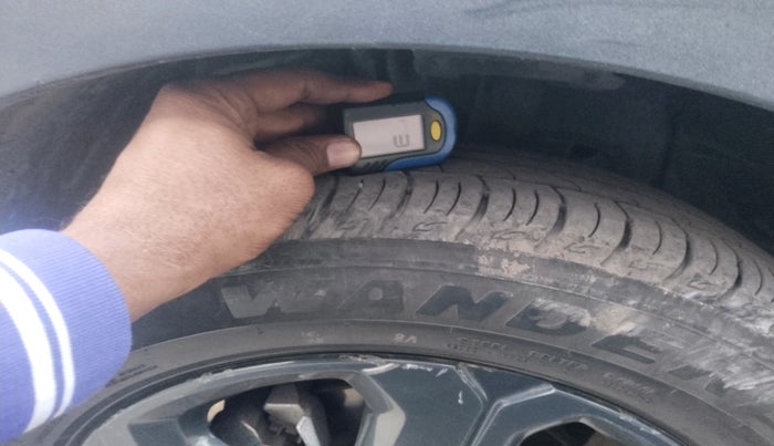 2022 Tata NEXON EV XZ PLUS LUX DARK EDITION, Electric, Automatic, 24,055 km, tyre