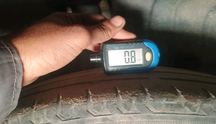 2018 Maruti Swift LXI, Petrol, Manual, 63,738 km, tyre