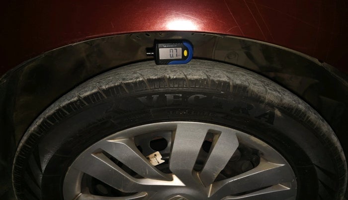 2014 Honda City 1.5L I-VTEC S MT, Petrol, Manual, 1,07,276 km, tyre