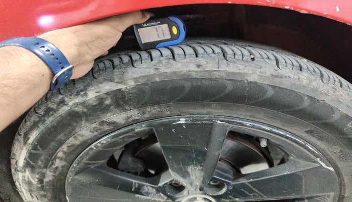 2017 Skoda Rapid AMBITION 1.5 TDI, Diesel, Manual, 1,73,692 km, tyre