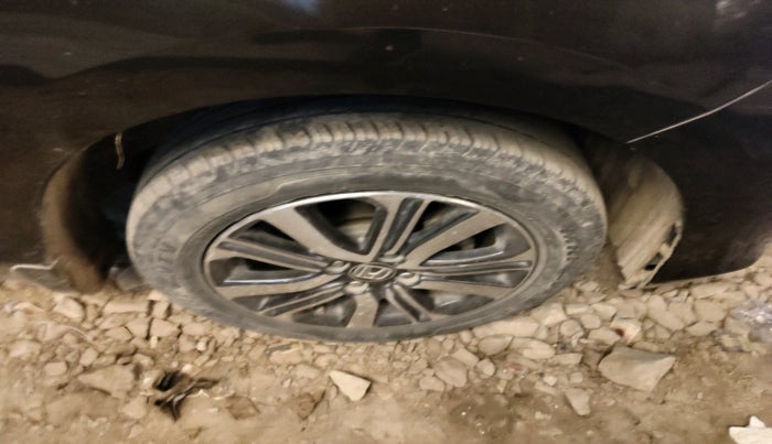 2022 Honda Amaze 1.2L I-VTEC VX, Petrol, Manual, 48,431 km, tyre