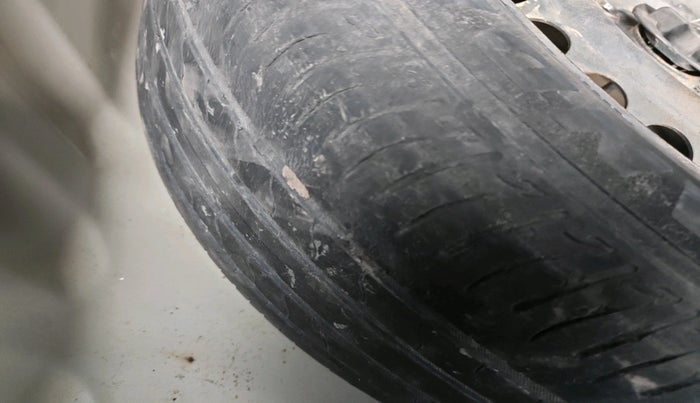 2023 Maruti BREZZA VXI SMART HYBRID, Petrol, Manual, 59,282 km, tyre