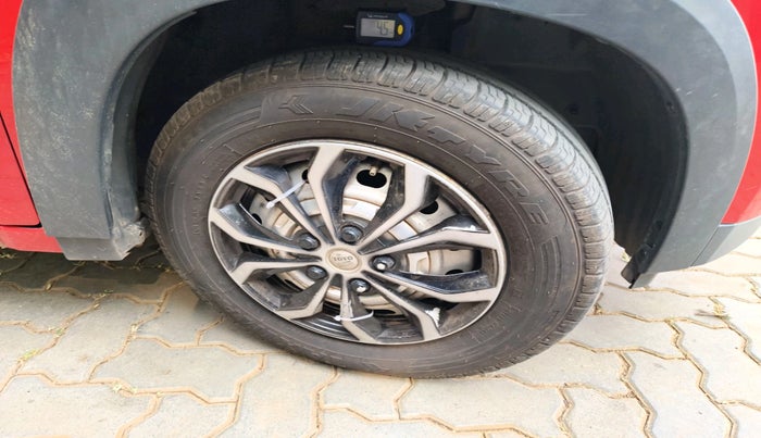 2018 Mahindra KUV 100 NXT K2 P 6 STR, Petrol, Manual, 59,522 km, tyre