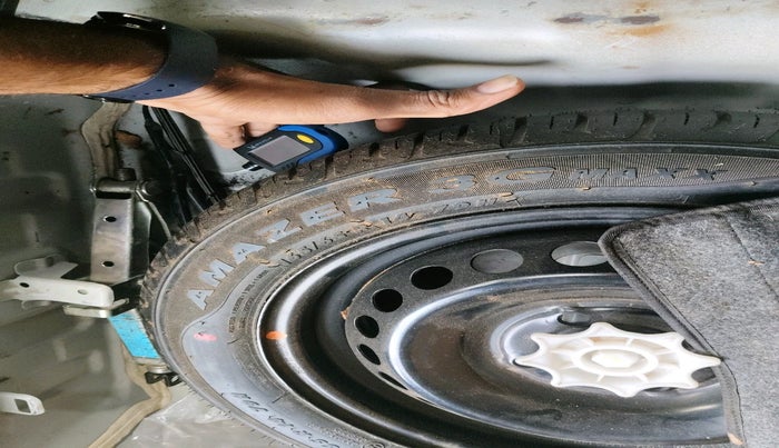 2018 Hyundai Grand i10 ASTA 1.2 KAPPA VTVT, Petrol, Manual, 70,587 km, tyre