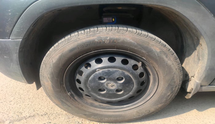 2023 Tata PUNCH PURE MT, Petrol, Manual, 16,014 km, tyre