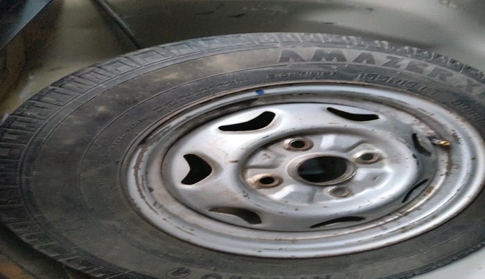 2016 Maruti Swift VXI, Petrol, Manual, 48,200 km, tyre