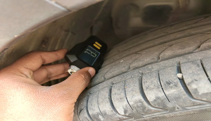 2022 Hyundai Creta SX 1.5 PETROL, Petrol, Manual, 79,385 km, tyre