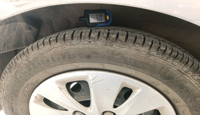 2012 Hyundai i10 MAGNA 1.2, Petrol, Manual, 64,228 km, tyre