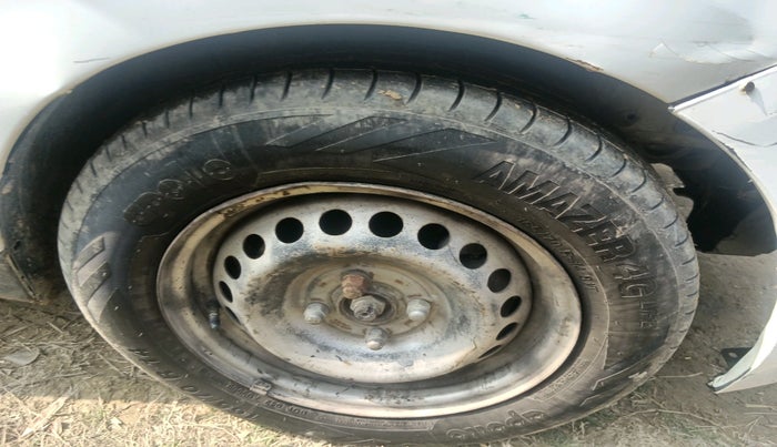 2018 Hyundai XCENT PRIME T  VTVT CNG, Petrol, Manual, 1,25,951 km, tyre