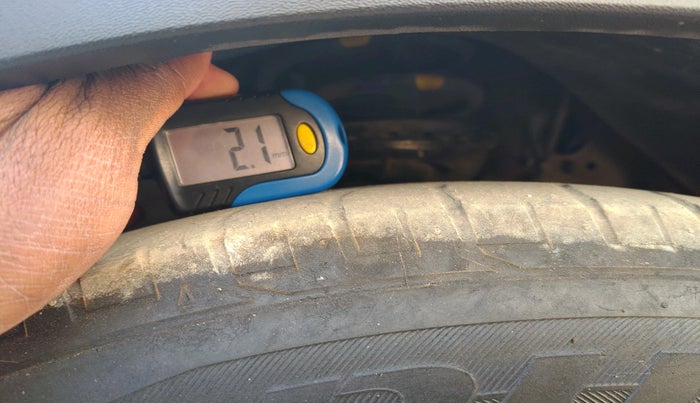 2018 Hyundai Creta SX AT 1.6 PETROL, Petrol, Automatic, 1,17,303 km, tyre