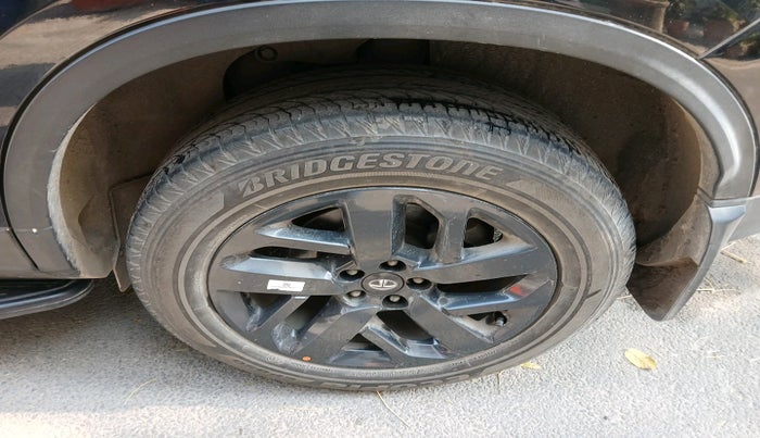 2022 Tata Safari XT PLUS, Diesel, Manual, 22,743 km, tyre