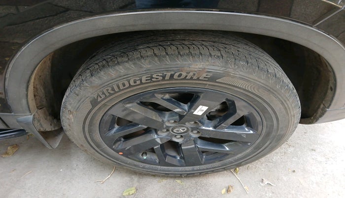 2022 Tata Safari XT PLUS, Diesel, Manual, 22,743 km, tyre