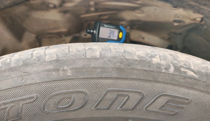 2018 Toyota Fortuner 2.8 4X2 MT, Diesel, Manual, 2,28,319 km, tyre