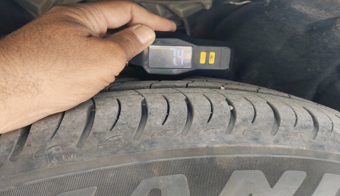 2013 Audi Q5 2.0 TDI QUATTRO, Diesel, Automatic, 96,131 km, tyre