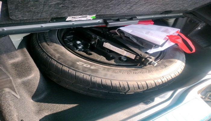 2023 Mercedes Benz GLS 400D 4MATIC , Diesel, Automatic, 70,399 km, tyre