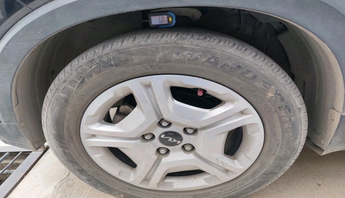 2023 KIA SONET HTK PLUS 1.0 IMT, Petrol, Manual, 19,600 km, tyre